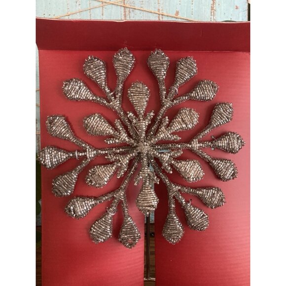 Pottery Barn Silver Hand Beaded Snowflake  Christmas Tree Topper Made In India - Picture 3 of 10